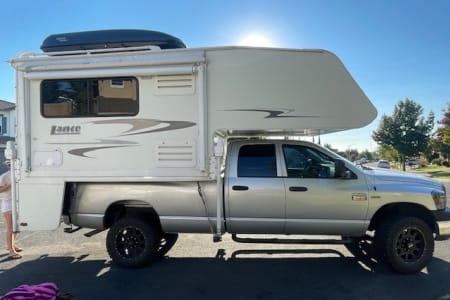 Roseville CA Cab-over / Truck Camper 