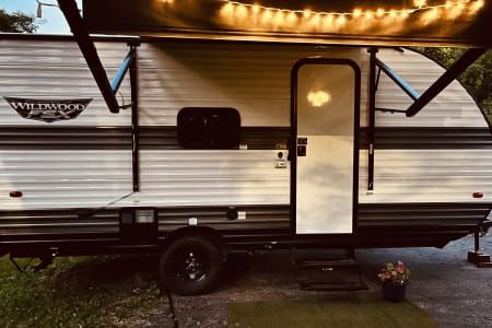 Carbondale IL EM Rentals