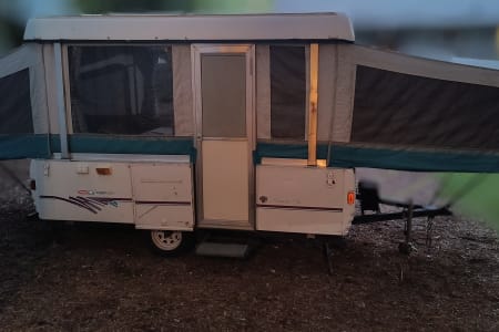 East Lansing MI Get Your Adventure Poppin' - Coleman Santa Fe Pop-Up Camper
