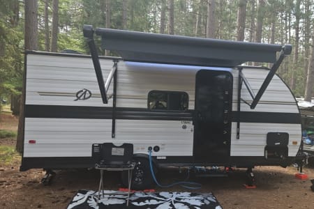 Cambridge ON 2025 Avenir 17BHC is waiting for your next adventure