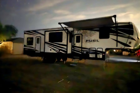 Surprise AZ 2018 Heartland Fuel 352 by Kozy Kampers