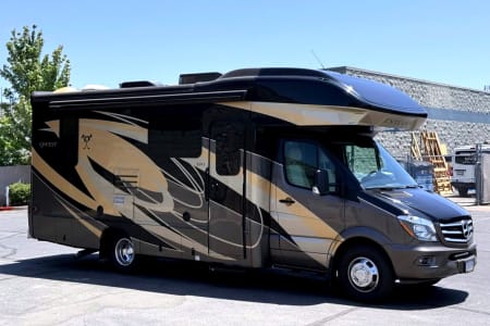 Martinez CA Luxury Mercedes Entegra Quest RV Upgrades