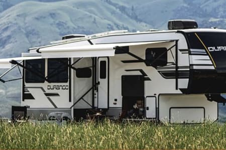 Bridgeport TX DURANGO 2 Bedrooms & 2 FULL Bath Bunkhouse w/ Outdoor Kitchen!!