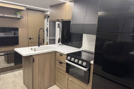 De Pere WI ** BRAND NEW** 2026 Forest River Travel Trailer