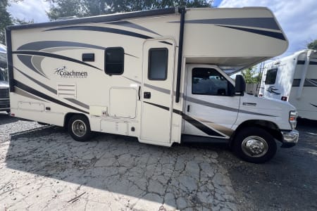Concord NC 2018 Coachmen Freelander