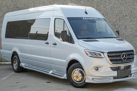 ADDISON TX Mercedes Benz Sprinter Legends Executive