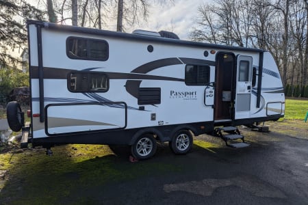 BEAVERTON OR 2016 Keystone RV Passport Grand Touring
