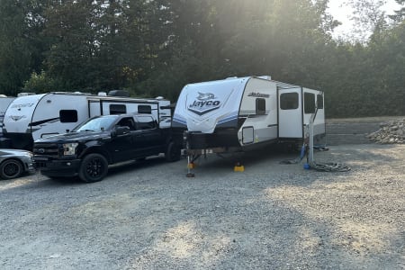 Shelton WA 30 Ft Bumper Pull Trailer