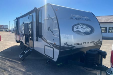 Clearwater MN Cherokee Grey Wolf 26DBH BL