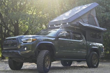 Austin TX 2021 Tacoma TRD Off-Road with Alu Cab Canopy Camper