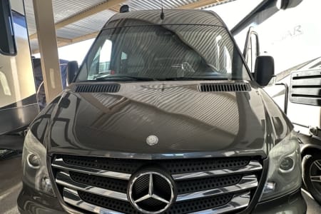 Burbank CA SPRINTER CAMPERVAN WITH SOLAR AND DUAL INVERTERS