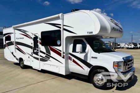 Class-C rentals in Laurens