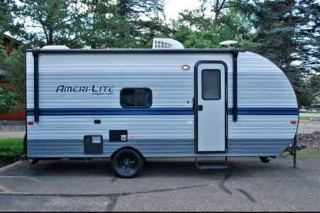 Chanhassen MN Gulf Stream ameri-light ultralight