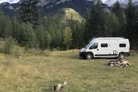 San Diego CA 2022 Winnebago Solis 59P cozy class B camper van/RV