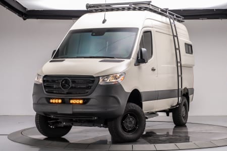 Class-B rentals in Valencia