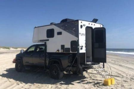 ABERDEEN NC Truck bed camper for Half tons