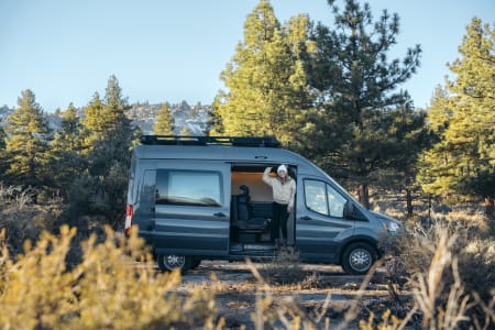 Fairfax CA Capitan - 2023 AWD Ford Transit