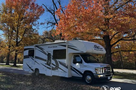 Columbus OH 2024 Thor Four Winds 28Z-N2