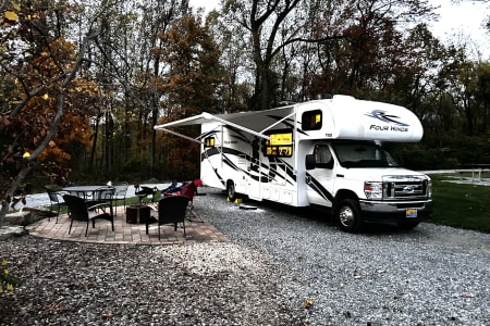 Chesapeake VA Flora Bunkhouse Wanderlust Adventures