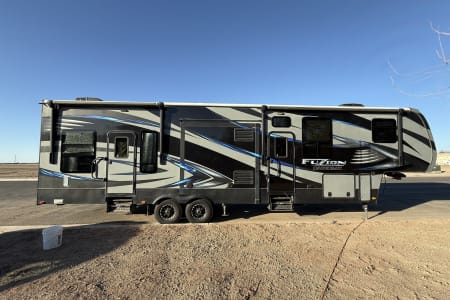 Travel-trailer rentals in Calipatria
