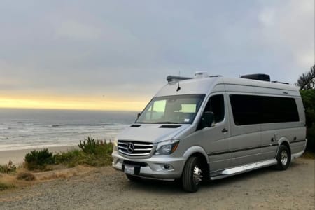 Mcminnville OR 2019 Winnebago Era 70X