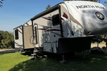 Fifth-wheel rentals in Rapid City