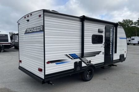 Las Vegas NV Pioneer 21ft Camper