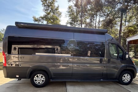 Class-B rentals in Lillian