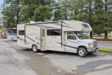 Sacramento CA Great Basin Leprechaun |  Includes 50GB Starlink WiFi   |  Sacramento