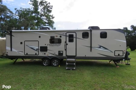 Concord NH Fabulous camper for 4