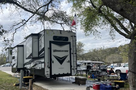 Magnolia TX Upscale and feels like home…. TRAILER FOR RENT