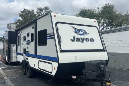 St. Petersburg FL 22’ 2018 Jayco featherlite