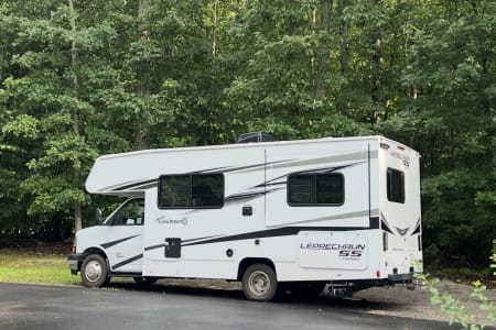 Mechanicsville VA 2025 Coachmen - Leprechaun 210RSS (Chevy) (Class C) FREE StarLink