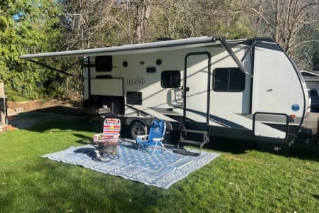North Bend WA Adventure Awaits: Family-Friendly Travel Trailer