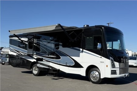 Stanton CA #2203 Vista