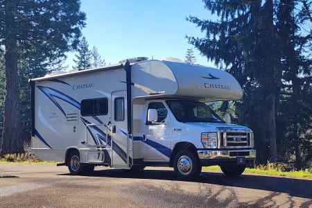 Damascus OR 2019 Thor Chateau - Compact Luxury - Fully Stocked!