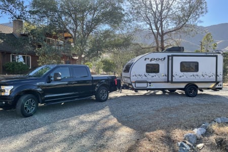 Lake Isabella CA Adorable Modern Forest River R-Pod 196 Sleeps 3-4