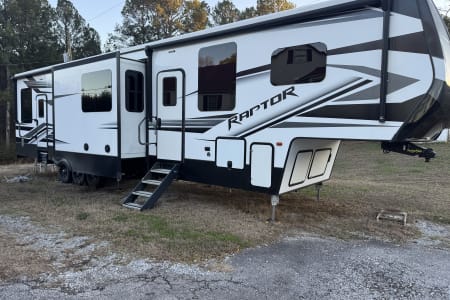 Southside AL 2021 Keystone RV Raptor Toy Hauler
