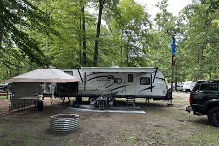 Clinton twp MI 2014 Salem travel trailer 30kqbss, Sleeps 7