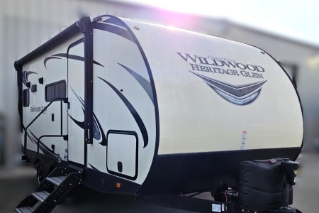 Moraine OH 2021 Forest River Wildwood Heritage Glen HL