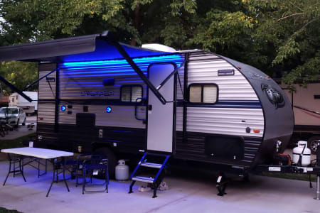 Snohomish WA 2020 Forest River Cherokee Wolf Pup