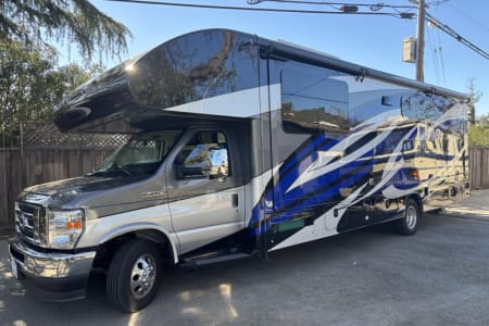 San Jose CA Family-Ready Jayco Greyhawk — Comfort, Bunks & Adventure!