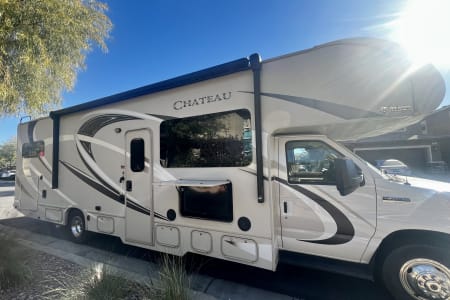 Henderson NV Thor Chateau 31W Fully Loaded Super Slide-Out