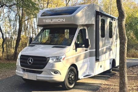 Sarasota FL Brand-New 2026 Mercedes Sprinter Thor Tiburon • Premium, Effortless Trave