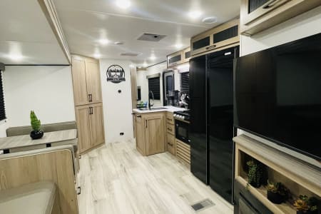 Kissimmee FL New Luxury Modern Keystone Coleman 2026!We deliver, pick up & set up