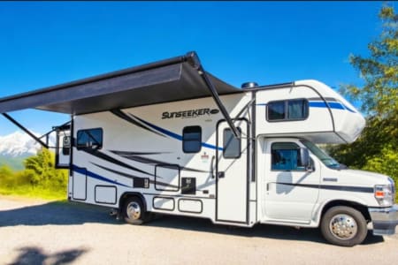 Aurora CO 'Sadie' 2021 Forest River Sunseeker Classic