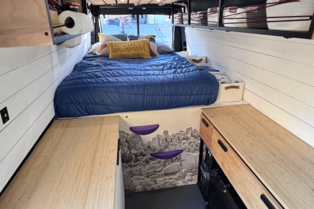 YUMA AZ EREHWON adventure Van