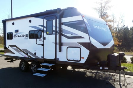 Buffalo MN 2023 Imagine Grand Design 17MKE BMN1926