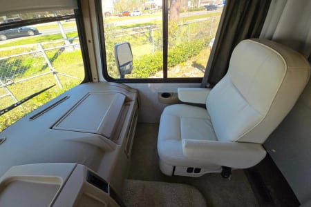 St. Augustine FL 2014 Winnebago Itasca SAFL2121