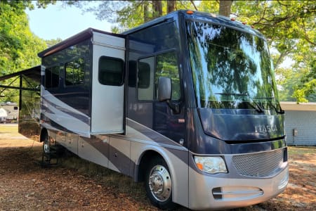 St. Augustine FL 2014 Winnebago Itasca SAFL2121